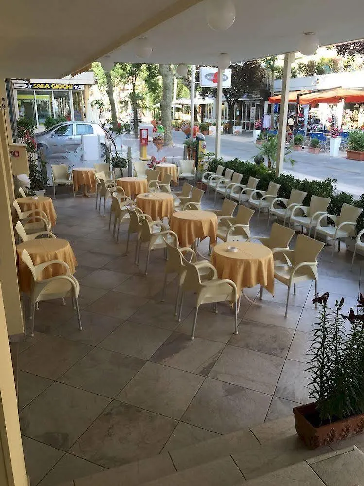 Hotel Angela Misano Adriatico 3*,  Ιταλία